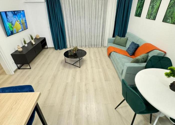 Luxury Apartments Avanera with 1&2 Bedroom with Parking