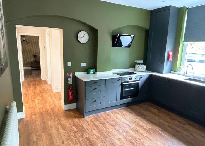 1 Bed & 1 Sofa Bed Alpine Style Ground Floor Apartment