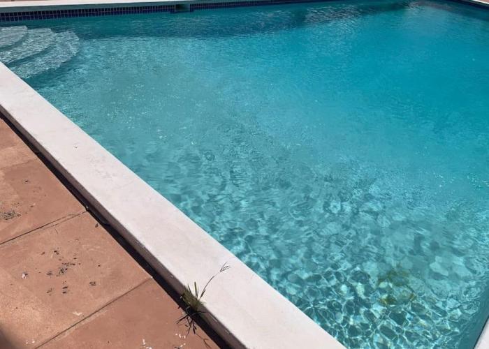 Saunders Beach Manor and Pool