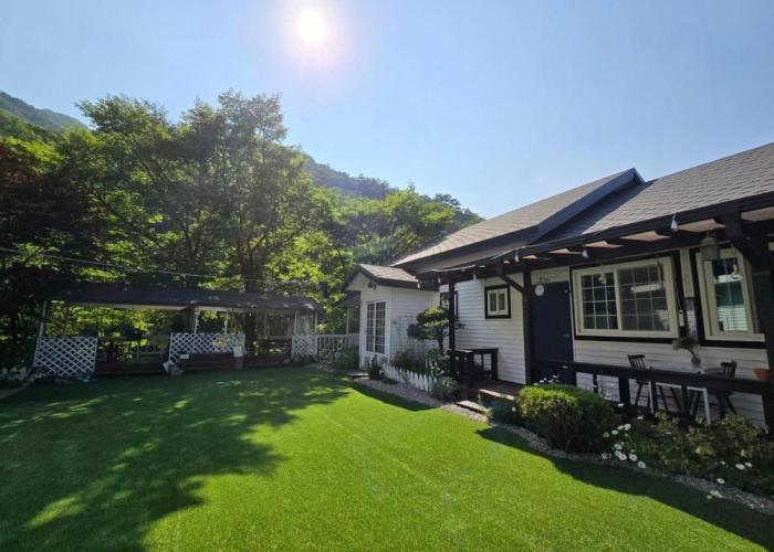 Pyeongchang Heungjeong Valley 409 Pension