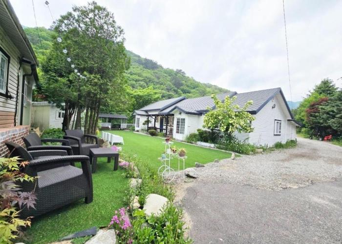 Pyeongchang Heungjeong Valley 409 Pension