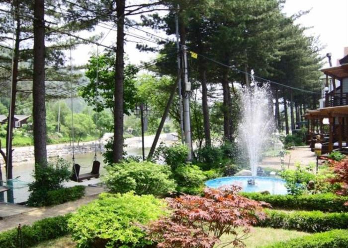 Eoullim Pension Starlight Yard