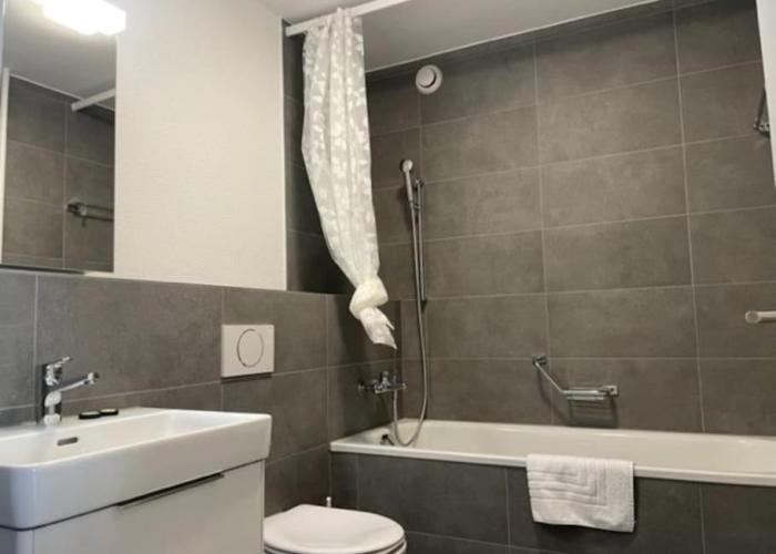 Sunny and very central 2BR flat - Sky8