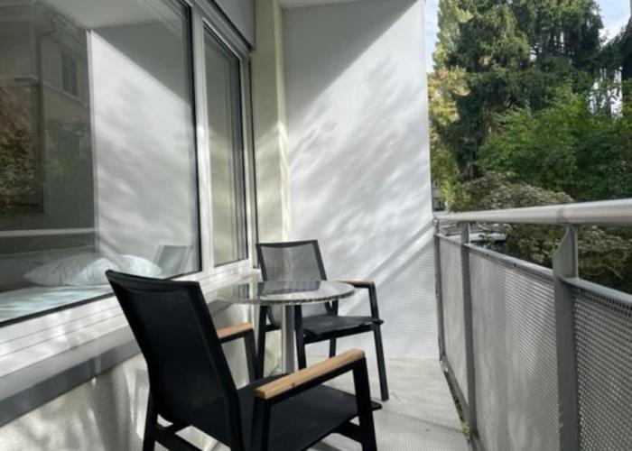Sunny and very central 2BR flat - Sky8