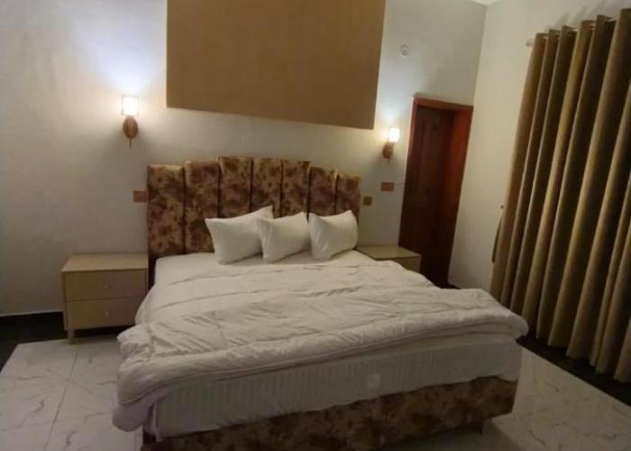 Hotel Roomi Rezidor Multan