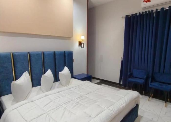 Hotel Roomi Rezidor Multan
