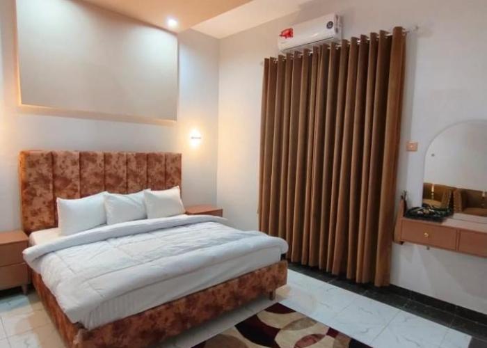 Hotel Roomi Rezidor Multan