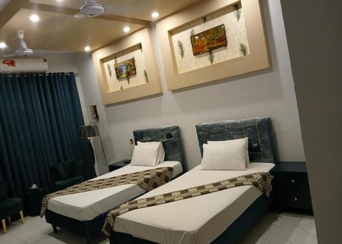 Hotel Roomi Rezidor Multan