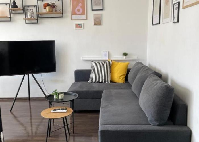 Cozy APT Free Parking Wi-Fi Netflix