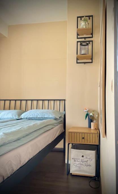 Cozy APT Free Parking Wi-Fi Netflix