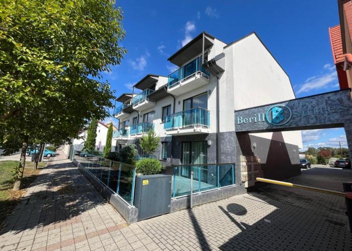 Berill Crystal Apartman