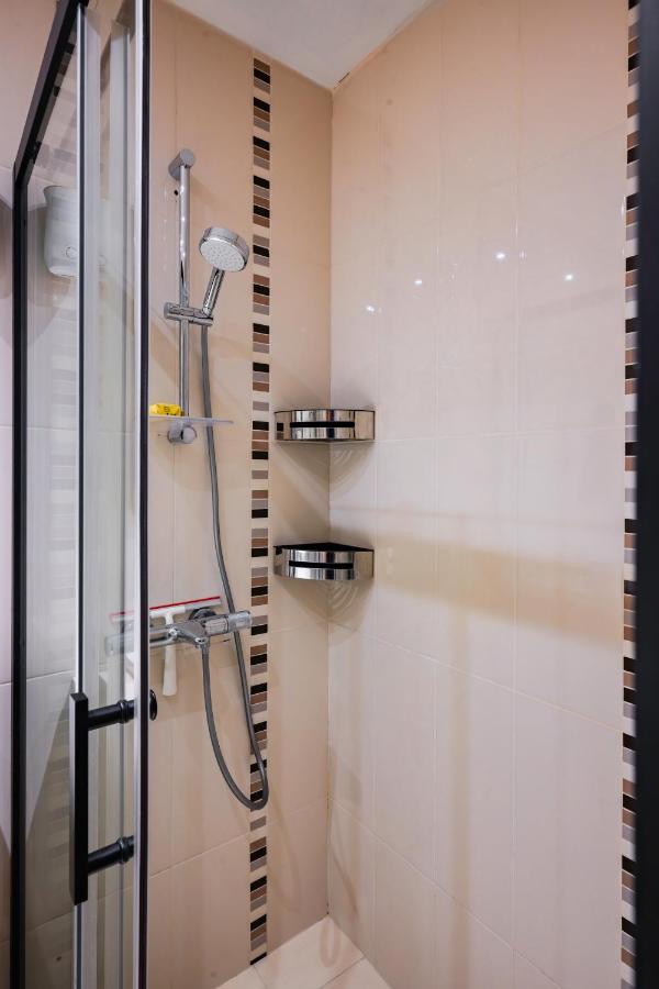 фото Spacious 2BD Flat with Secure Free Parking