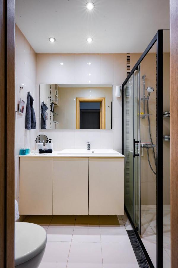 фото Spacious 2BD Flat with Secure Free Parking