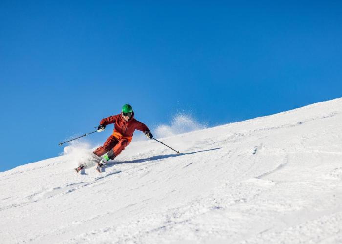 Suite Deluxe - 2 Bedrooms - Free Parking - 5 Min to Slopes