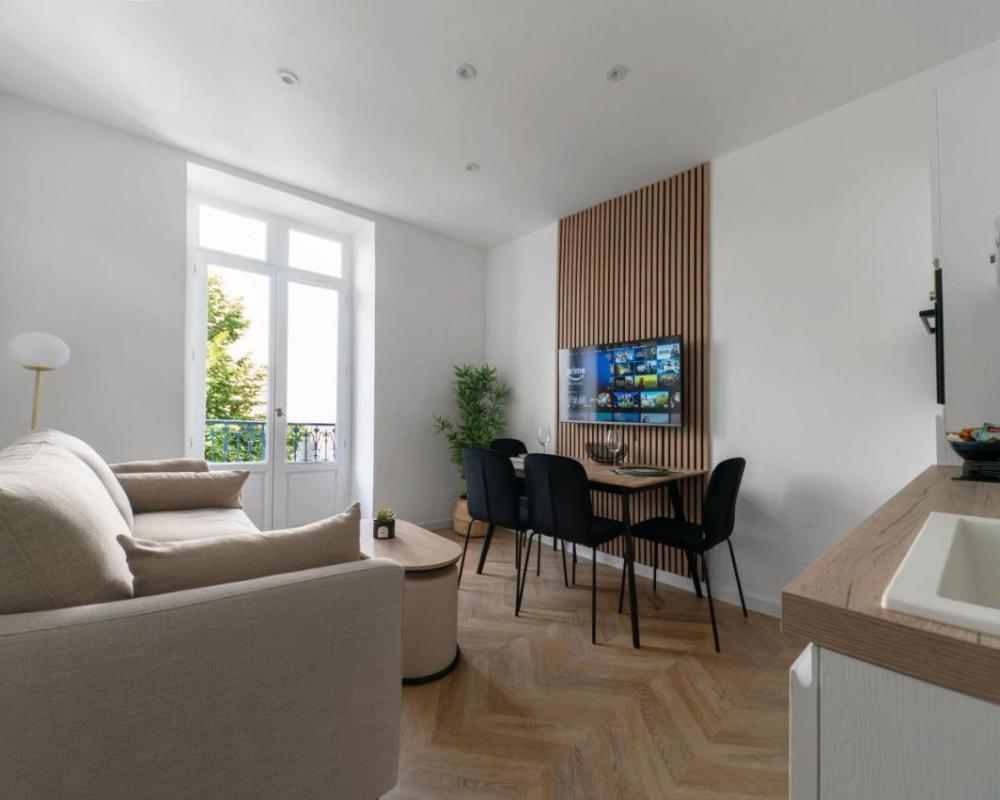 фото Résidence Serbie - Appartements design et climatisés en centre ville