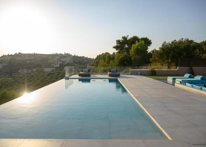 Reina del Cielo Luxury Villa