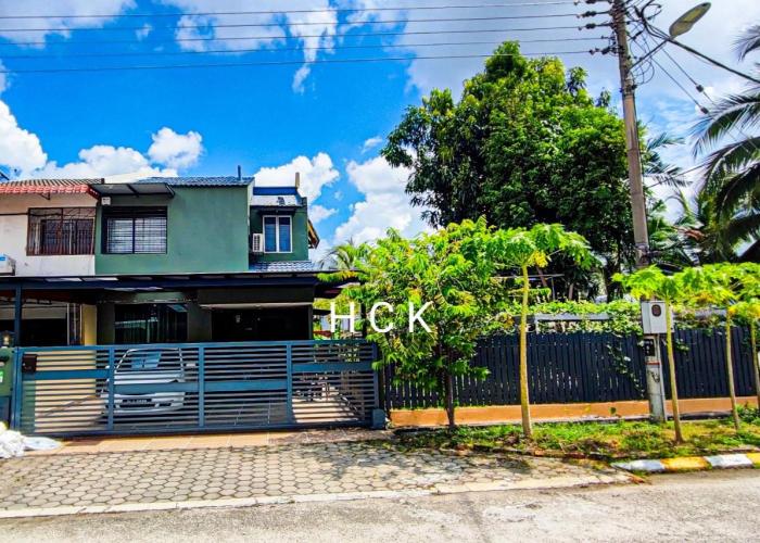 Garden Home at Klang by HCK