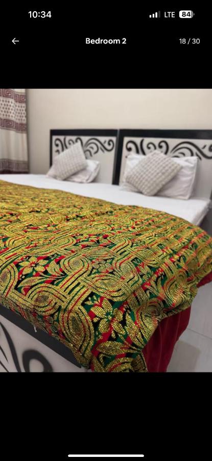 Lovely 2 Bedroom Furnished Apartments