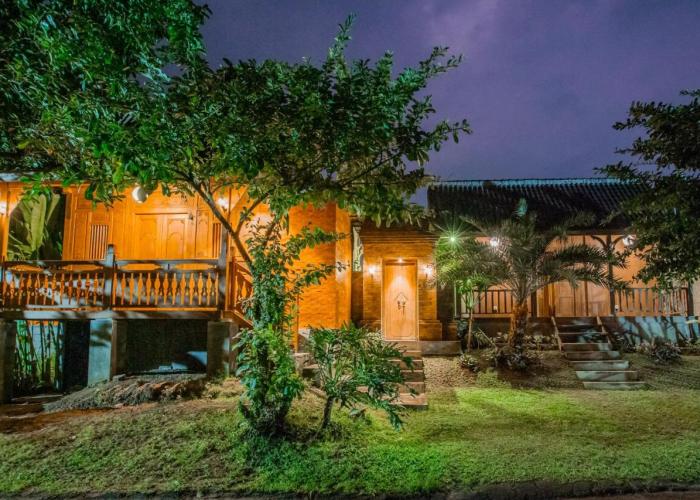 Swara Tenang Wooden Lodge