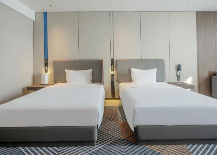Holiday Inn Express Yinchuan Lanxi Valley Plaza by IHG