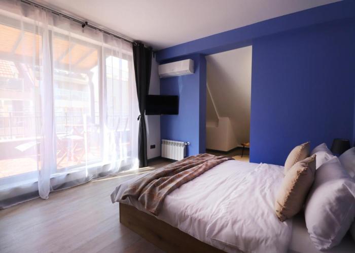New Sofia Sunset 1BDRM, Free Parking and Terrace