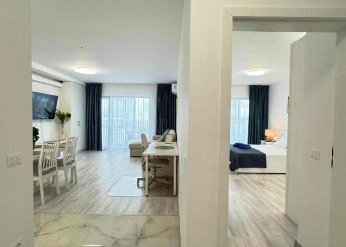 Luxury Avanera Towers Apartments Parking included