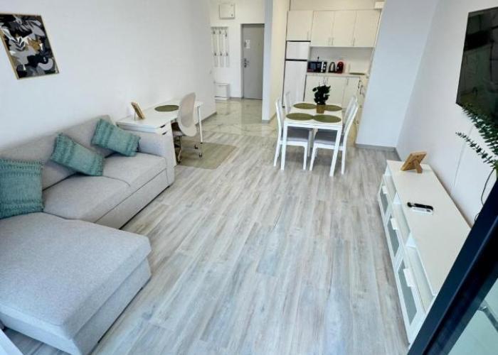 Luxury Avanera Towers Apartments Parking included