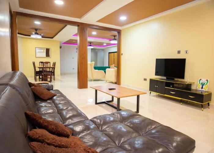 Lucia Suites