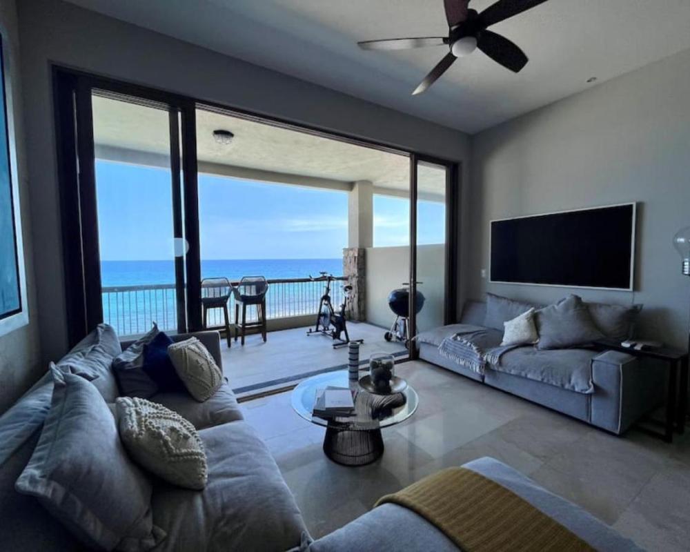 Beachfront 2BD -Ocenview Terrace - Infinity Pool