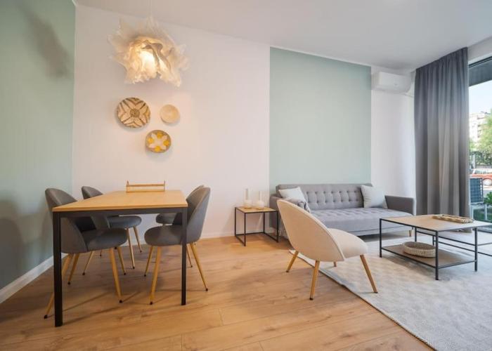 Mycampus 1 bdrm, stay 4, free parking, garden, self check-in