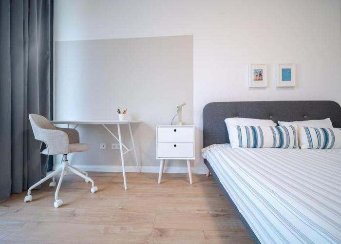 Mycampus 1 bdrm, stay 4, free parking, garden, self check-in