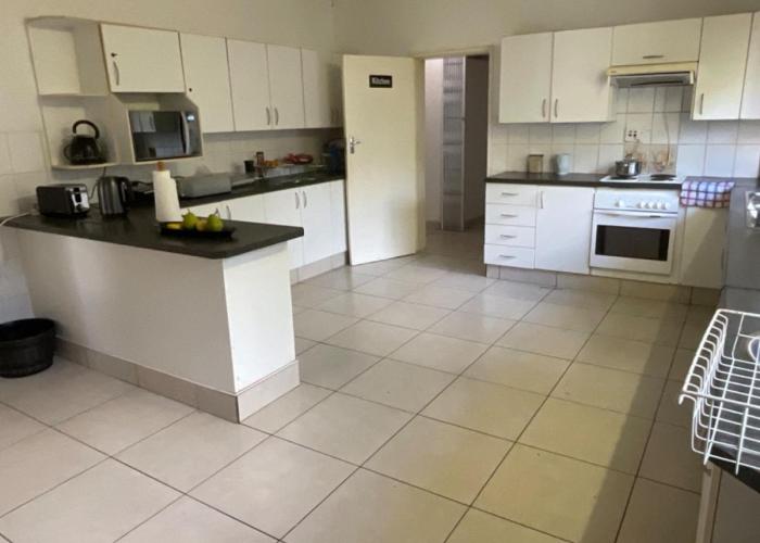 LaRonza Bed and Breakfast