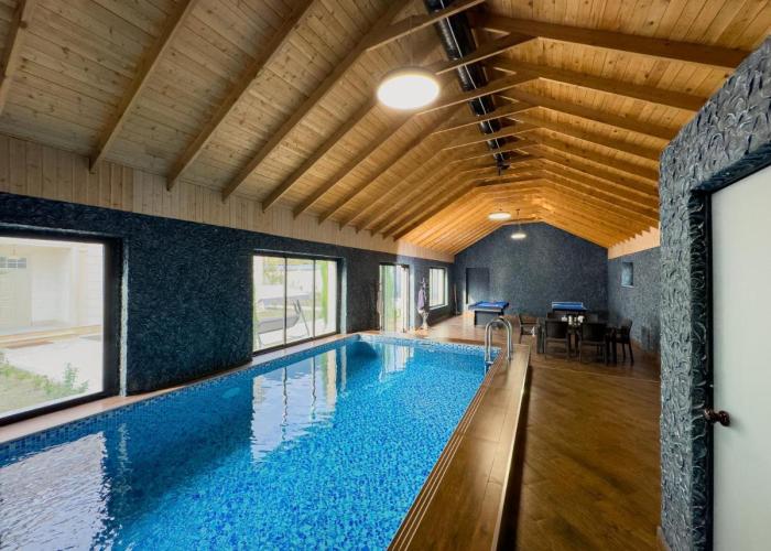 Indoor Warm Pool & Sauna Villa in Gabala