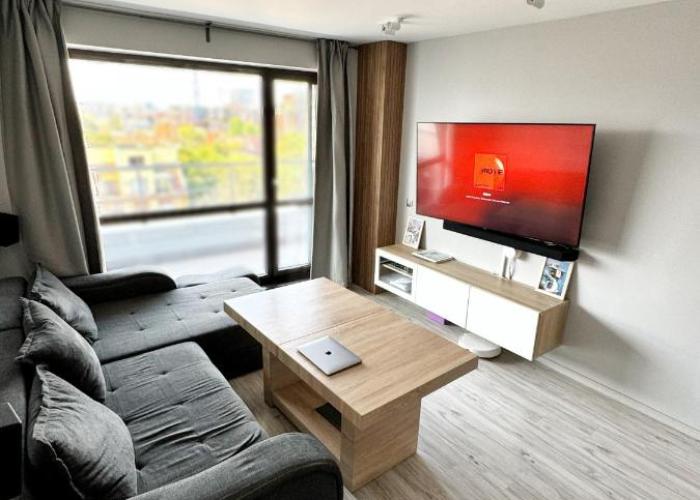 Central Apartment with Amazing Views