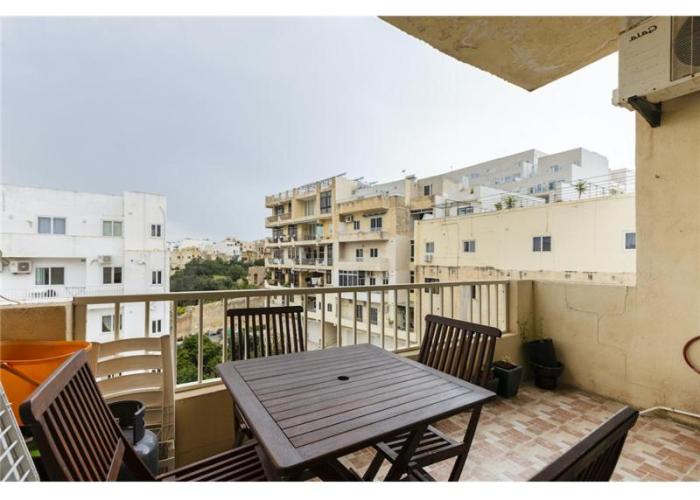 SLIEMA 2 bedroom Apartment-Hosted by Sweetstay