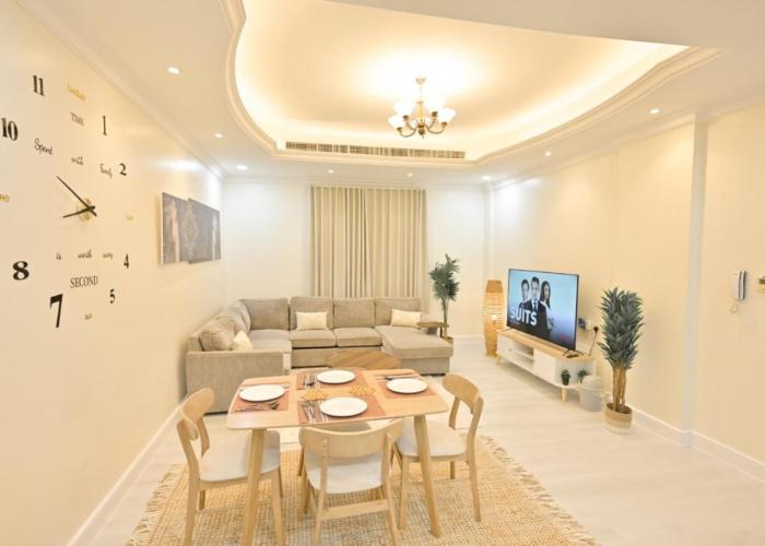 Beautiful 3 Bedroom Apartment