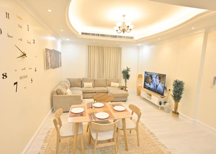 Beautiful 3 Bedroom Apartment