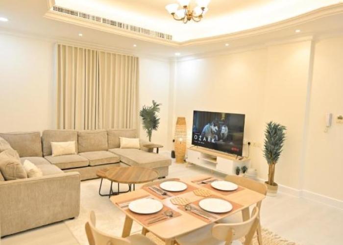 Beautiful 3 Bedroom Apartment