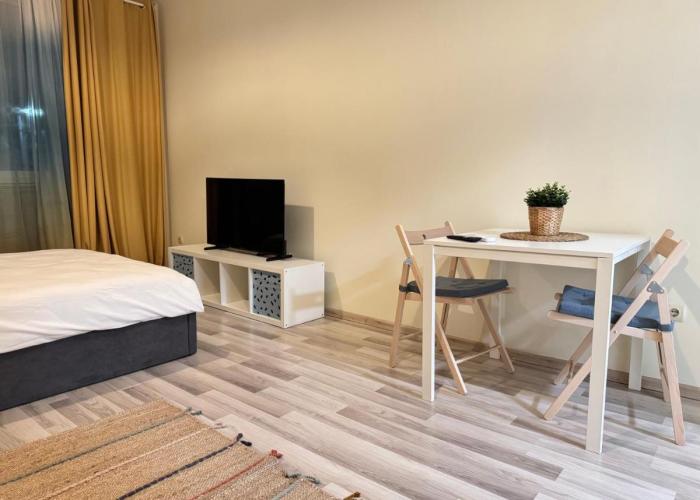 Studio 108 by COSHER