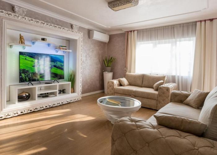 Grande Apartments
