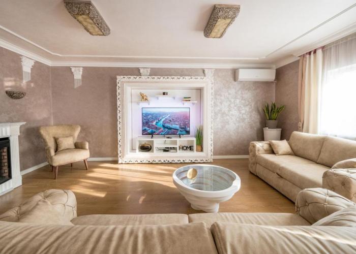 Grande Apartments