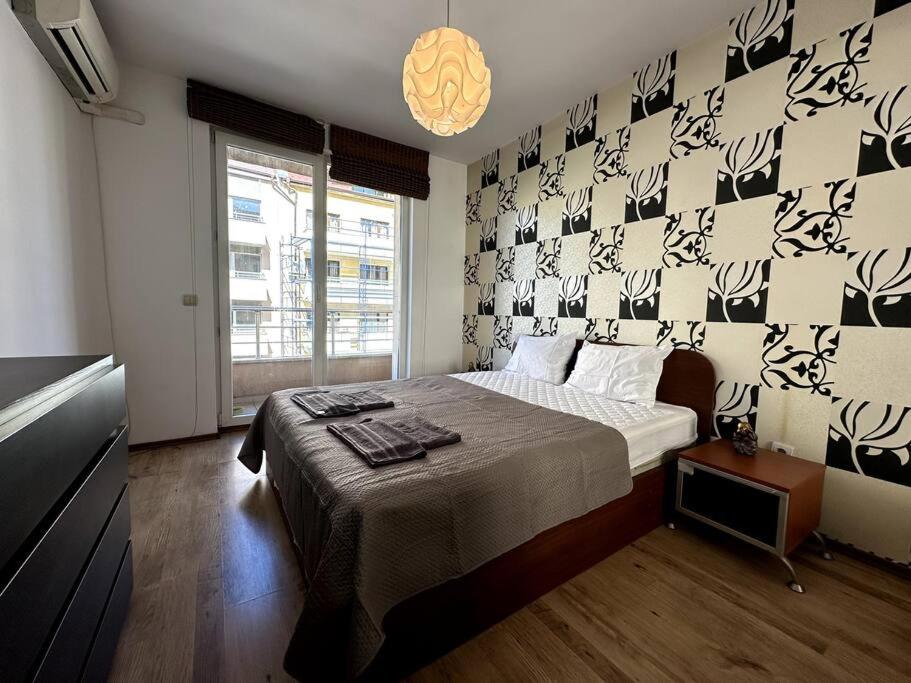 фото Cozy flat in central Sofia