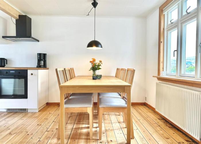 Beautiful 3BR Home in City Centre