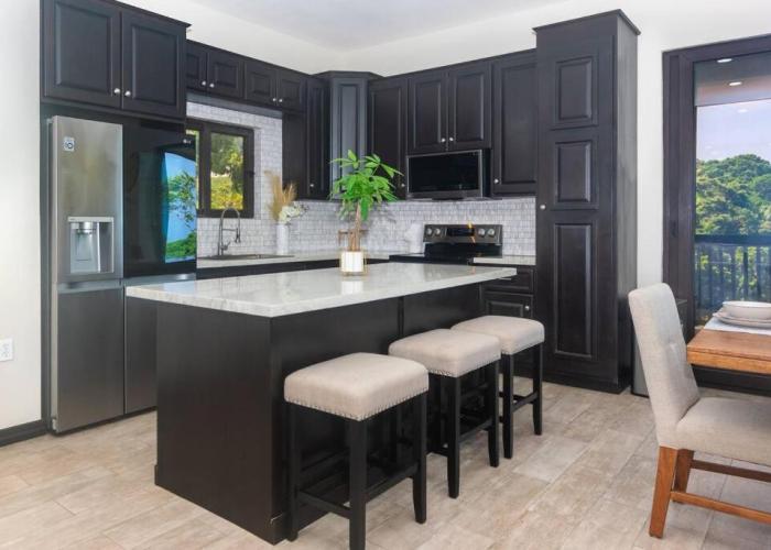 Luxury 3 Bdrms villa with private-pool and full-concierge