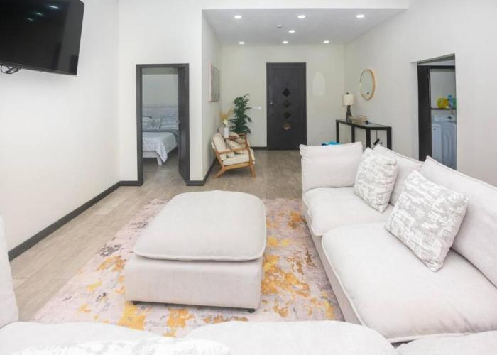 Luxury 3 Bdrms villa with private-pool and full-concierge