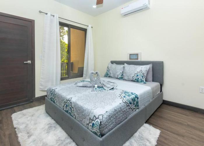 Island escape 1 Bdrm concierge service in west end
