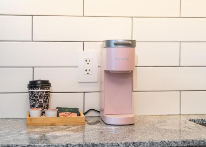 Downtown Center Silverstone Tower I and II Long-Term Booking Only Your second home in Vancouver