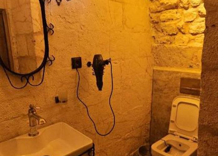 Cleopatra Antique Hotel