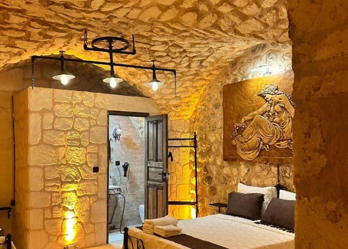 Cleopatra Antique Hotel