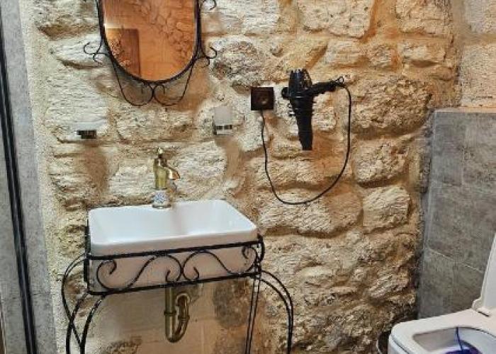 Cleopatra Antique Hotel